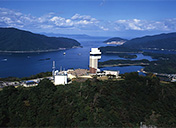 Countryside scenery and thatched roofs, and the view of Maizuru Bay from an observation tower Photo