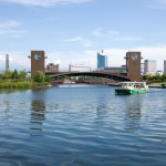 富岩運河環水公園写真